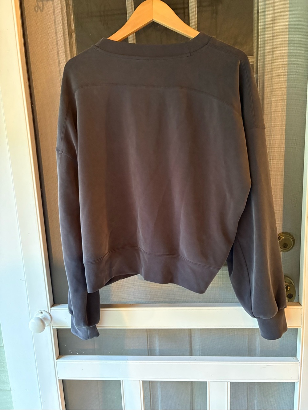 lululemon athletica Washed dark Charcoal Crew Sweatshirt - Dark Gray - Picture 4 of 7